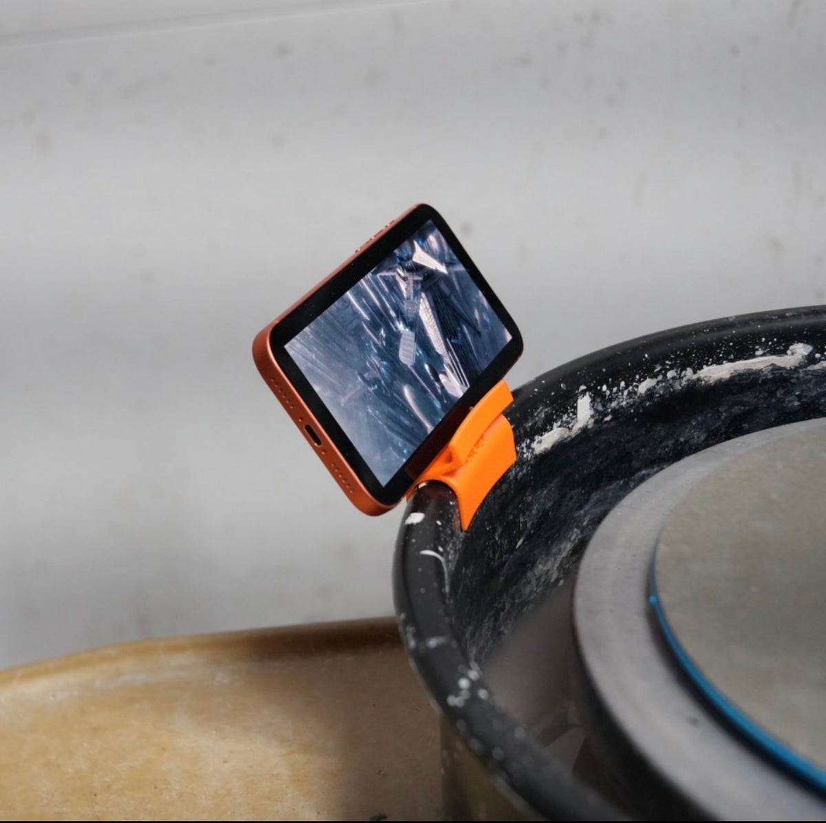 Phone clip