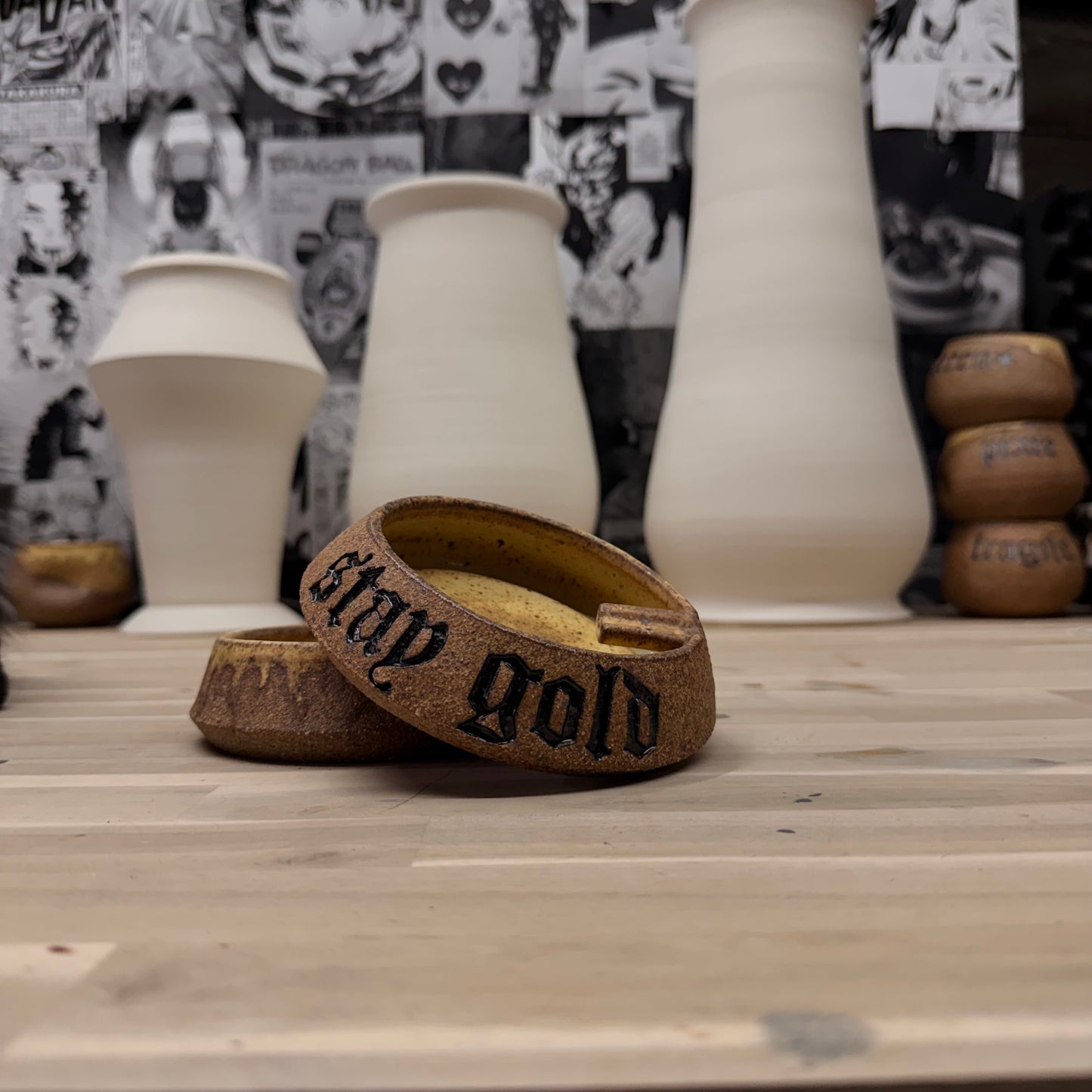 Stay gold ashtray