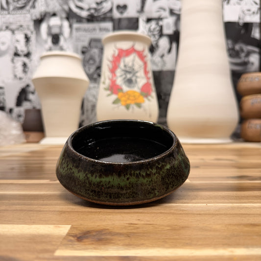 Pellegrino pet bowl